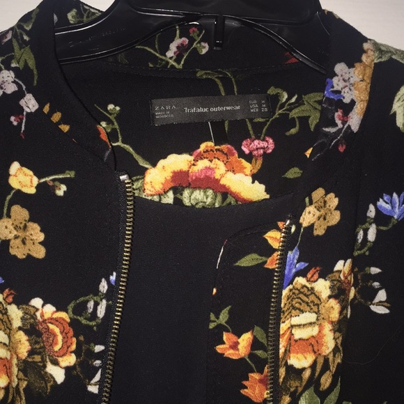 Floral bomber (over sized) - Picture 3 of 3
